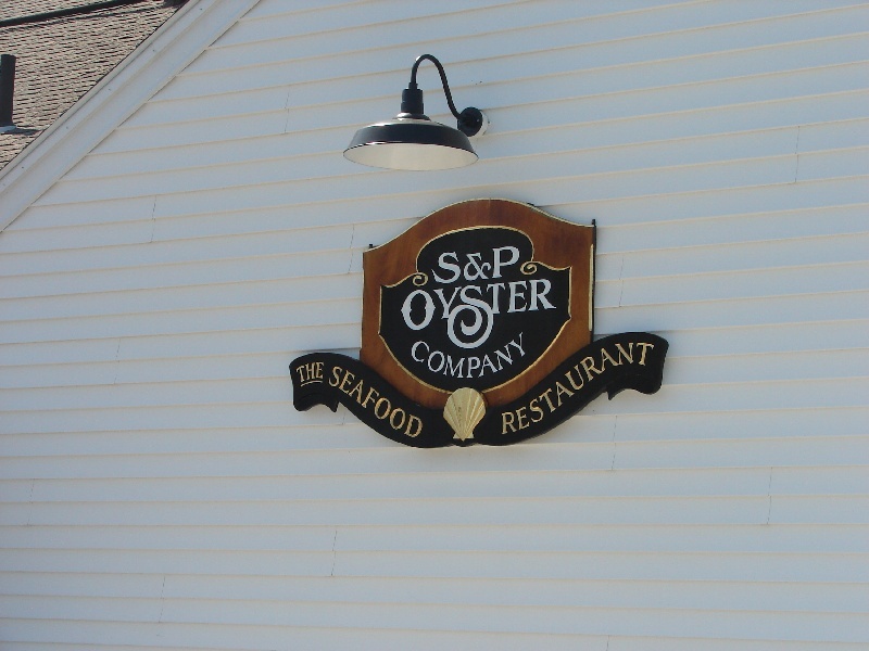 S & P Oyster House near Noank