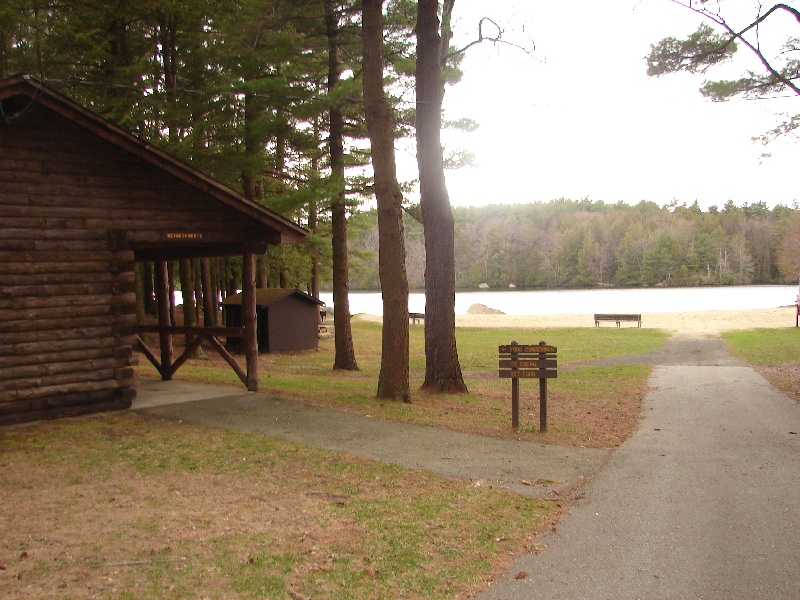 Burr Pond