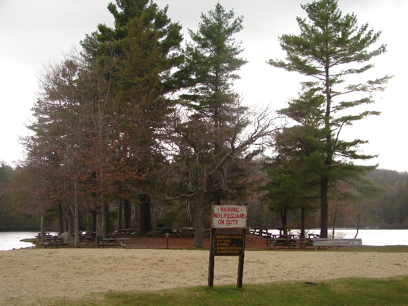 Burr Pond