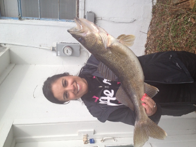 28" Walleye 5.7lb