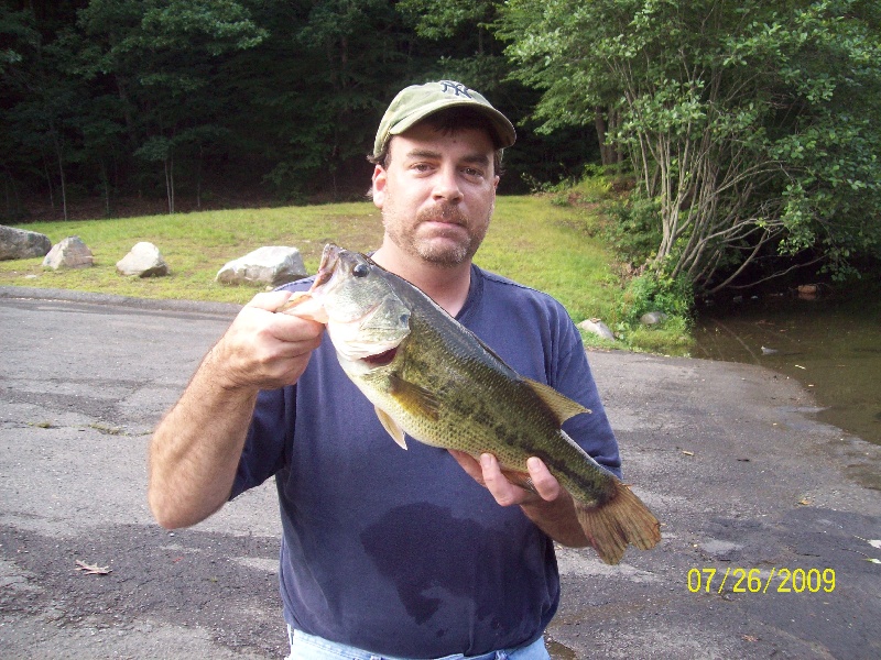 3.5 lb'er @ lake lillinonah