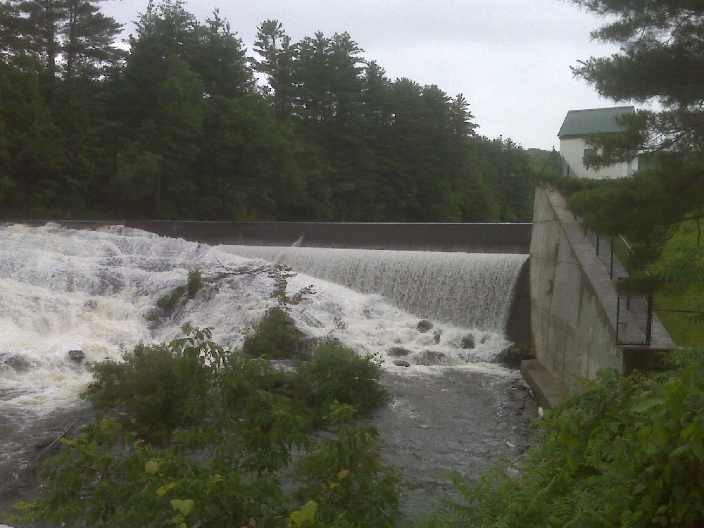 Naugatuch River